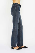 Load image into Gallery viewer, JUDY BLUE Button Fly Hem Destroy Straight Jeans