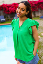 Load image into Gallery viewer, Sunny Days Banded V Neck Flutter Sleeve Top in Kelly Green