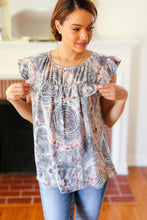 Load image into Gallery viewer, Everyday Gray & Coral Tie Dye Frilled Short Sleeve Yoke Top
