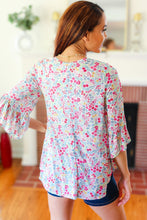 Load image into Gallery viewer, Feeling It Blue Floral Print Ruffle Three Quarter Sleeve Top