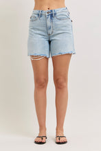 Load image into Gallery viewer, JUDY BLUE Evelyn Mid Rise Rigid Magic Dad Shorts