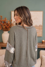 Load image into Gallery viewer, Cozy Camo Color Block Pullover