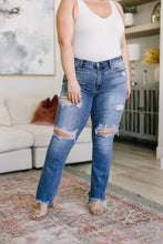 Load image into Gallery viewer, JUDY BLUE O'Hara Destroyed Straight Jeans