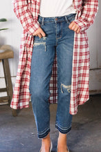 Load image into Gallery viewer, JUDY BLUE Boyfriend Fit Rip Denim Jeans
