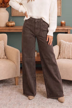 Load image into Gallery viewer, JUDY BLUE Washed Brown Jeans That Mean Business