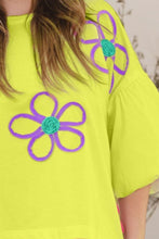 Load image into Gallery viewer, Flower Embroidery Detail Top
