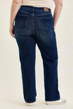 Load image into Gallery viewer, JUDY BLUE Linda High Waist Classic Straight Jean in Dark Midnight Blue