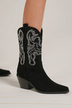 Load image into Gallery viewer, Rhinestone Detail Point Toe Boots