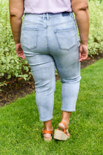 Load image into Gallery viewer, RISEN A-Game Mom Fit Jeans