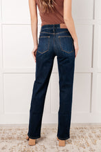 Load image into Gallery viewer, JUDY BLUE Alaina High Rise Classic Straight Jeans