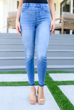 Load image into Gallery viewer, JUDY BLUE Amanda High Rise Pull on Release Hem Skinny Jeans