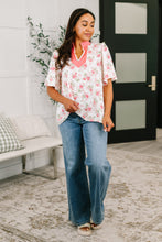 Load image into Gallery viewer, Blooming Season Split Neck Floral Blouse