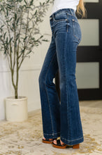 Load image into Gallery viewer, JUDY BLUE Bonnie High Waist Trouser Flare Jeans
