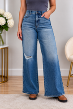 Load image into Gallery viewer, JUDY BLUE Break The Rules Retro Wide Leg Jeans