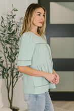 Load image into Gallery viewer, Caught You Looking Crinkle Woven Blouse