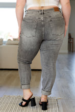 Load image into Gallery viewer, JUDY BLUE Charlotte High Rise Stone Wash Slim Jeans in Gray