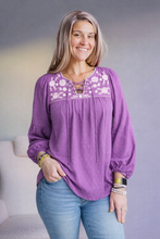 Load image into Gallery viewer, Chasing That Feeling - Long Sleeve