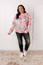 Load image into Gallery viewer, Confusing Times Abstract Print Pullover