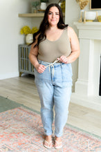 Load image into Gallery viewer, JUDY BLUE Cooper High Rise Vintage Denim Jogger
