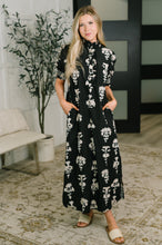 Load image into Gallery viewer, Dark Darlin' Puff Sleeve Maxi Dress