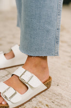 Load image into Gallery viewer, JUDY BLUE Dawn Mid Rise Ankle Straight Jeans w/Bandana Loop