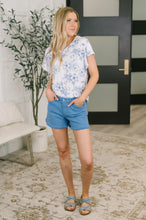 Load image into Gallery viewer, Down Right Delicate V-Neck Floral Top