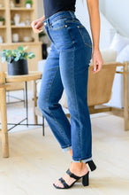 Load image into Gallery viewer, JUDY BLUE Downtown High Rise Boyfriend Jeans