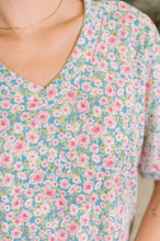 Load image into Gallery viewer, Everything in My Power Floral Puff Sleeve Blouse