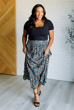Load image into Gallery viewer, Flutter of Florals V-Neck Crop and Skirt Set