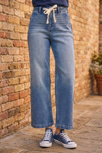 Load image into Gallery viewer, RISEN Elastic Band High Rise Cropped Wide Jeans