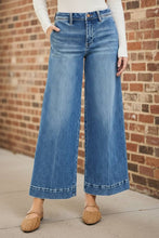 Load image into Gallery viewer, RISEN Slouchy Ankle Wide Jeans