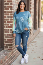 Load image into Gallery viewer, Elysian Drift Contrast Pullover