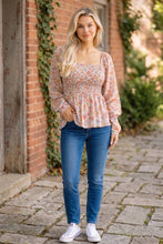 Load image into Gallery viewer, Floral Flutter Peplum Top