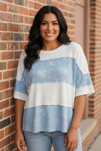 Load image into Gallery viewer, Violets are Blue Colorblock Top