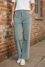 Load image into Gallery viewer, Desert Slate Utility Straight-Leg Jeans in Ash Teal