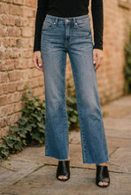 Load image into Gallery viewer, JUDY BLUE Tummy Control Raw Hem Straight Jeans