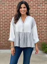 Load image into Gallery viewer, Seaside Stripe Button Blouse