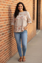 Load image into Gallery viewer, Roses are Red Colorblock Top