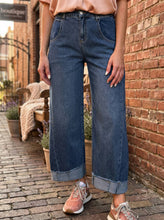 Load image into Gallery viewer, Metropolitan Edge Stitched Raw Hem Wide Leg Loose Jeans