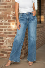 Load image into Gallery viewer, Retro Runway Wide-Leg Denim