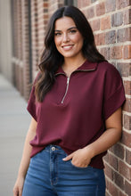 Load image into Gallery viewer, Morning Commute Half-Zip Top