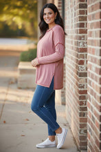 Load image into Gallery viewer, Moments in Time Exposed Seam Hi-low Tee in Red