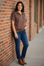 Load image into Gallery viewer, Power Play Scuba Half-Zip Top in Brown
