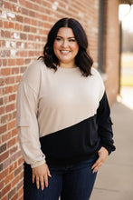 Load image into Gallery viewer, Split Decision Color Block Cargo Sleeve Top