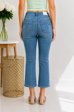 Load image into Gallery viewer, JUDY BLUE The Harper Crop Flare Jeans