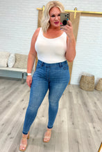 Load image into Gallery viewer, JUDY BLUE Amanda High Rise Pull on Release Hem Skinny Jeans
