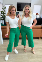 Load image into Gallery viewer, JUDY BLUE Lisa High Rise Control Top Wide Leg Crop Jeans in Kelly Green