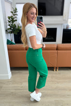 Load image into Gallery viewer, JUDY BLUE Lisa High Rise Control Top Wide Leg Crop Jeans in Kelly Green