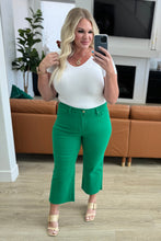 Load image into Gallery viewer, JUDY BLUE Lisa High Rise Control Top Wide Leg Crop Jeans in Kelly Green