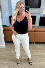 Load image into Gallery viewer, JUDY BLUE Maddie Mid Rise Braided Side Seam Relaxed Jeans